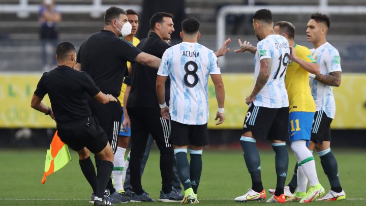آغاز تحقیقات فیفا درباره بازی برزیل - آرژانتین