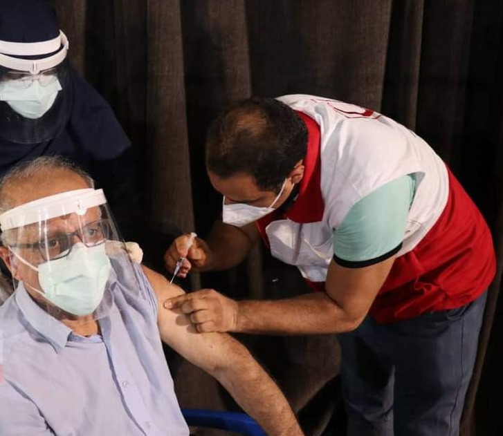 همکاری هلال احمر در ۱۵ مرکز واکسیناسیون خوزستان