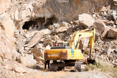 رشد ۳۳ درصدی پروانه بهره برداری معدن در یزد