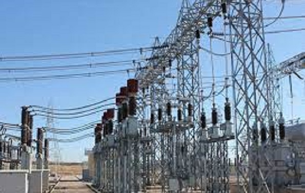 ۹۲ پروژه توزیع برق استان مرکزی  آماده بهره برداری در هفته دولت