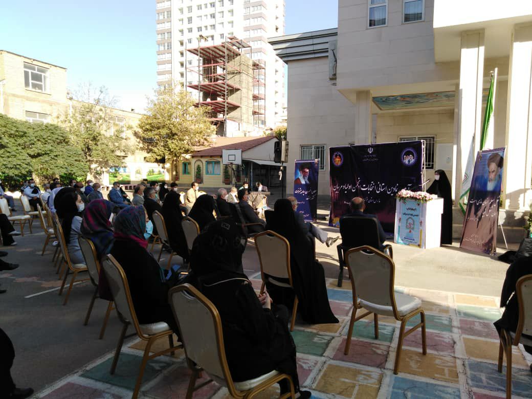 برگزاری انتخابات انجمن اولیا و مربیان مدارس مشهد در دبستان مصلی نژاد