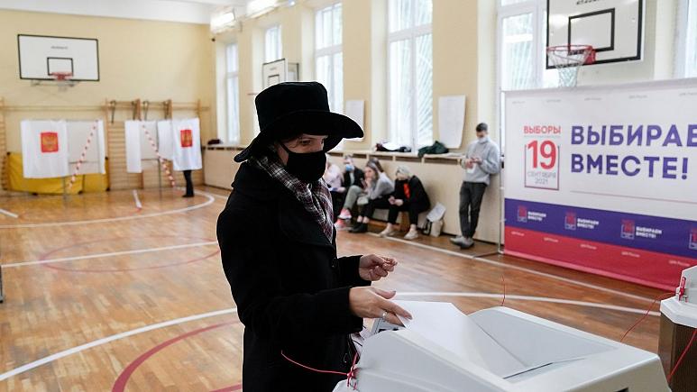 حزب حاکم روسیه در مسیر پیروزی در انتخابات پارلمانی