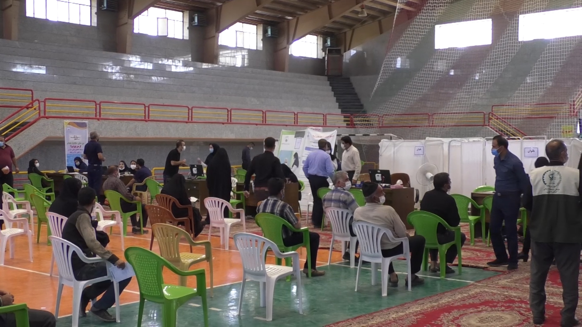 افتتاح اولین مرکز واکسیناسیون تجمیعی در برخوار