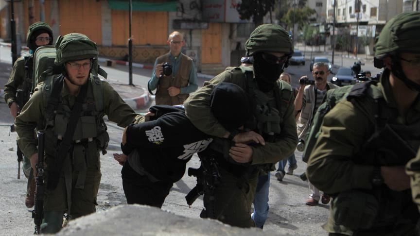 بازداشت ۱۸ فلسطینی در کرانه باختری اشغالی
