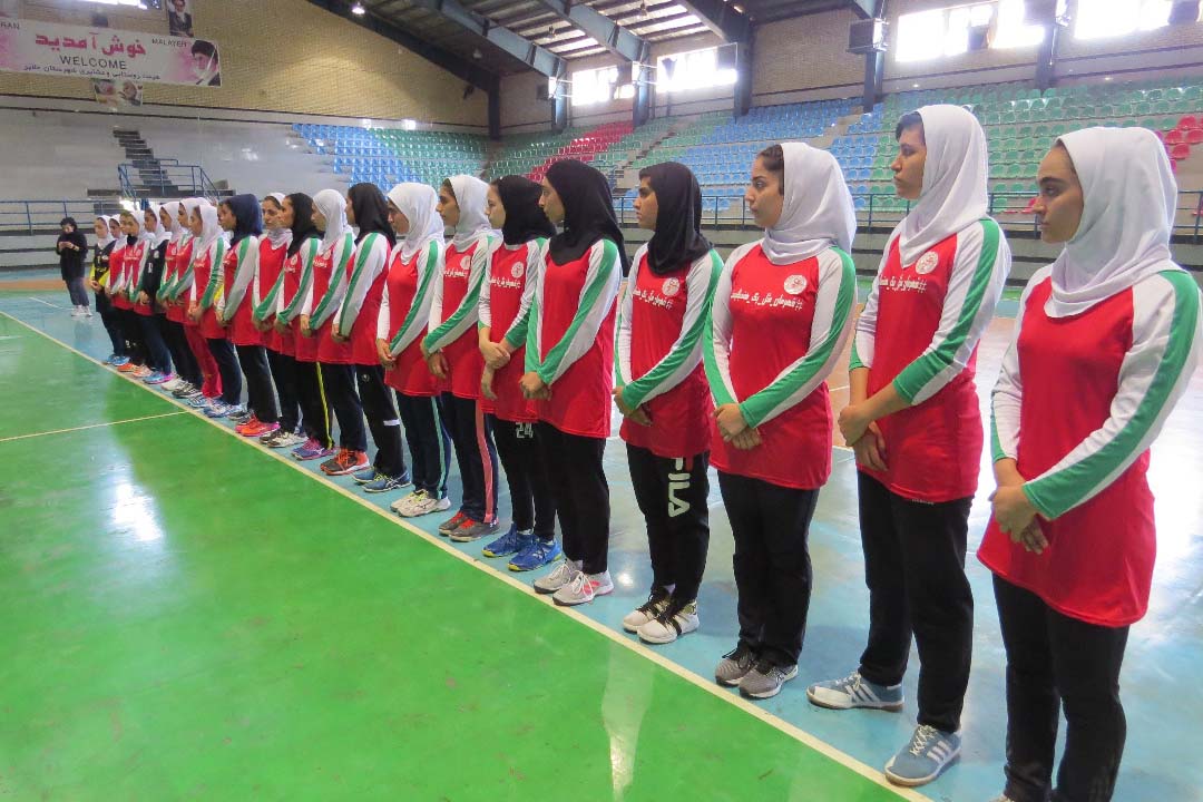 حضور دختران هندبال خوزستان در اردوی تیم ملی بانوان 