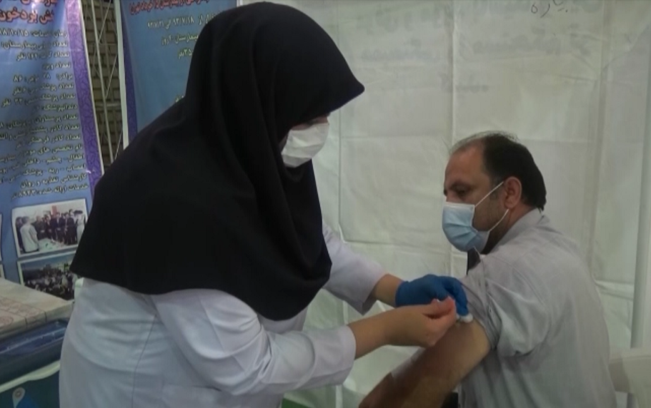 فعالیت ۷ مرکز واکسیناسیون کرونا در بوشهر