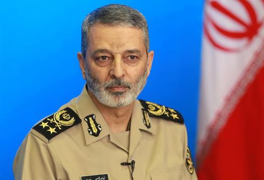 پیام تبریک فرمانده کل ارتش به مناسبت هفته نیروی انتظامی
