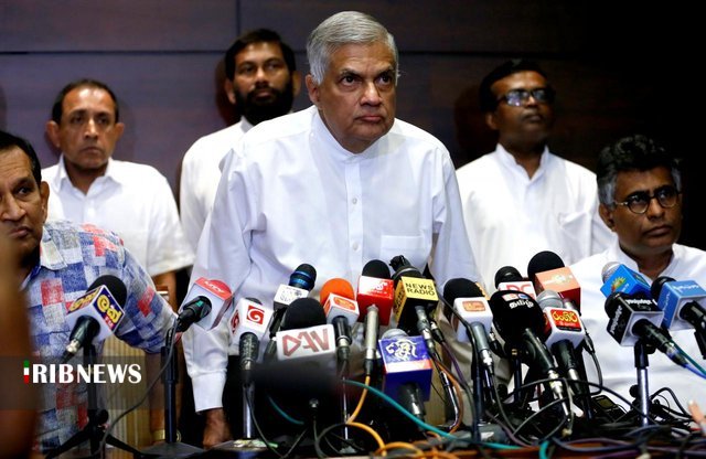 رئيس جمهور سريلانکا پارلمان را معلق کرد