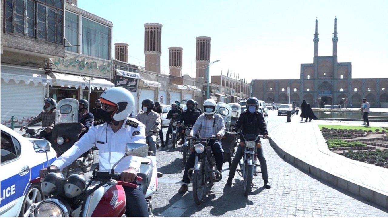 رزمایش شهری موتورسیکلت سواران قانونمند در یزد