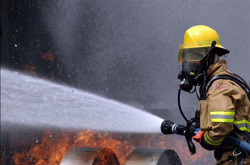 نجات ۳ شهروند سمنانی از آتش سوزی نیمه شب