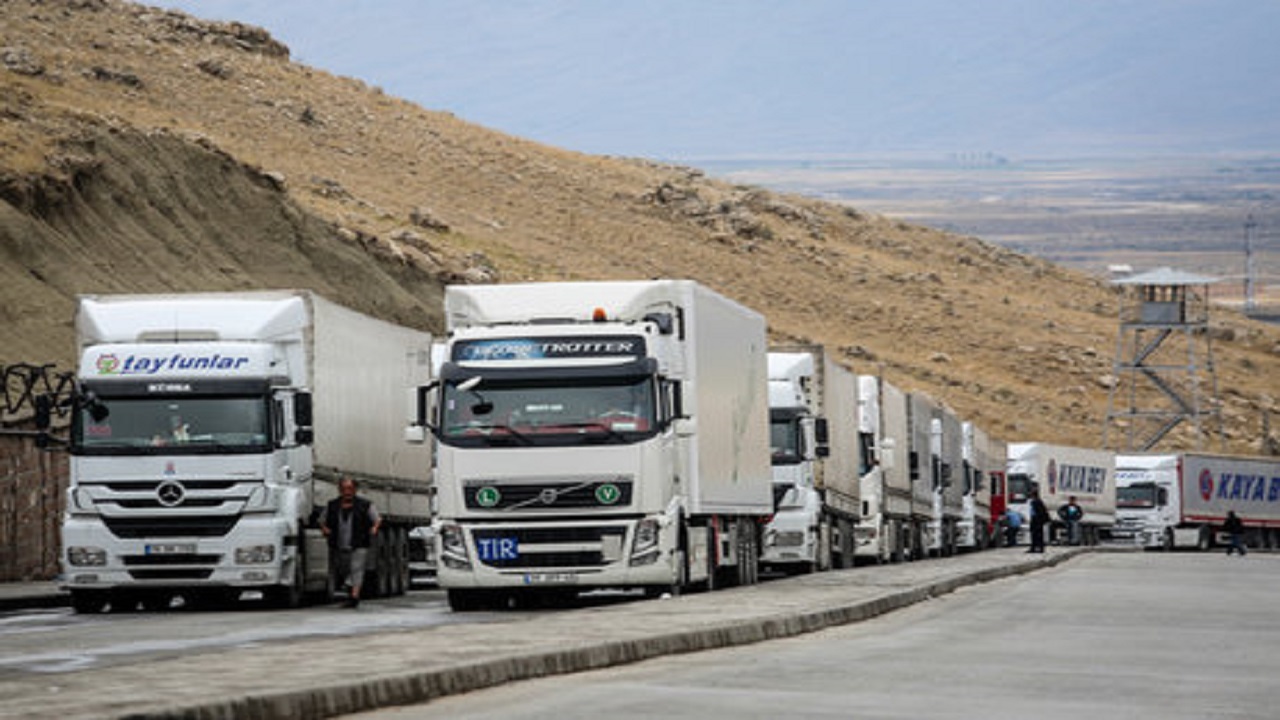نوسازی ۴۶۰۰ کامیون از محل واردات کامیون‌های با عمر سه سال