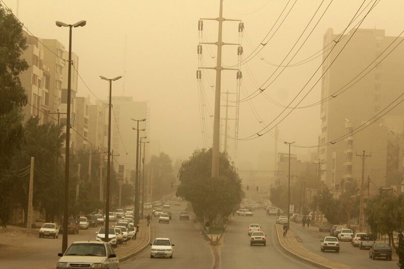 کاهش دما و گرد و غبار در خوزستان