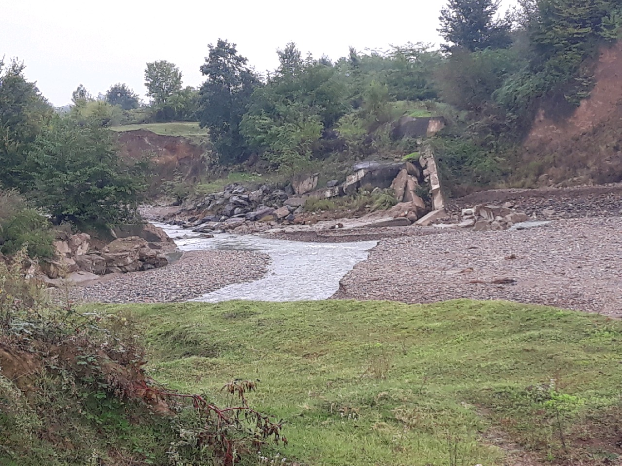 ممنوعیت برداشت شن و ماسه از رودخانه کلفت فومن
