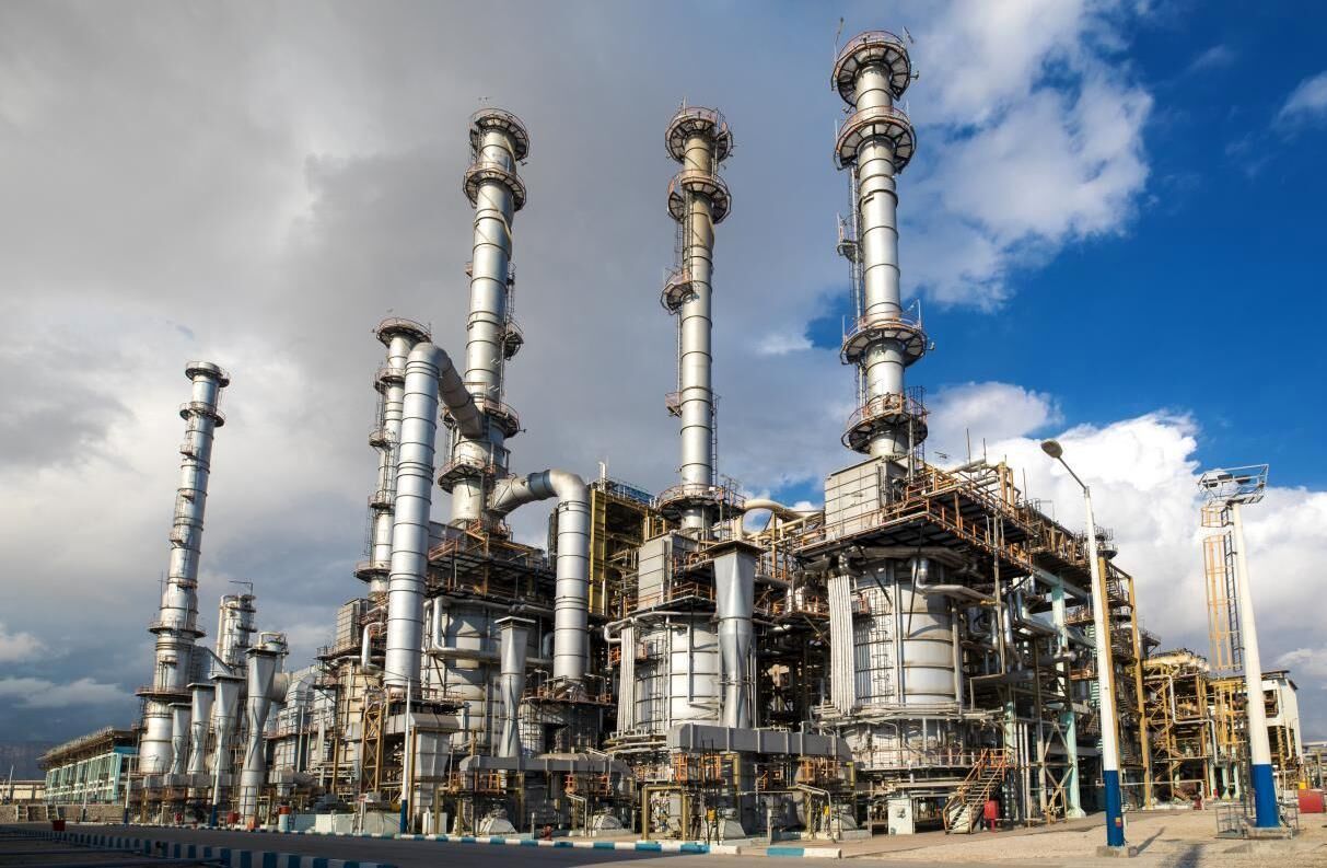 توزیع و ذخیره‌سازی بیش از ۵۰۰ میلیون لیتر فرآورده نفتی در نیروگاه‌های خراسان رضوی