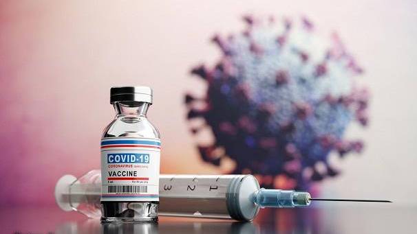 تزریق واکسن کرونا در ۵۱ پایگاه شهرستان رشت