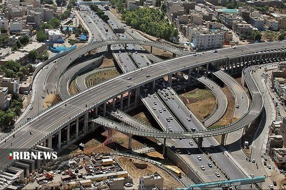 بررسی احداث پل های تقاطع غیرهمسطح بلوار ارتش با بزرگراه های امام علی(ع) و شهید صیاد شیرازی