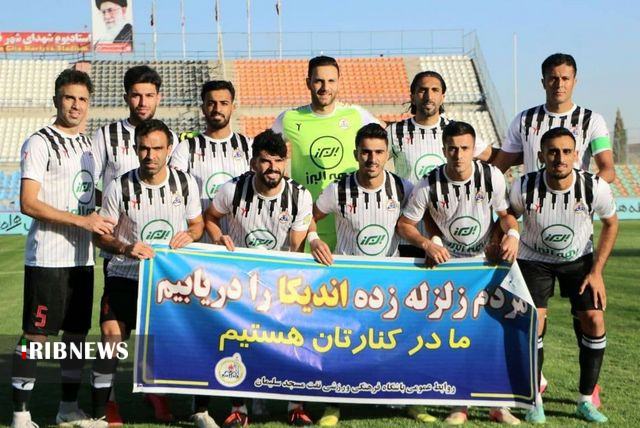 رقابت نفت مسجدسلیمان در لیگ برتر فوتبال