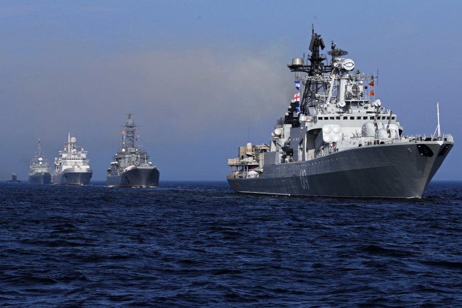 رزمایش نیروی دریایی روسیه در دریای سیاه