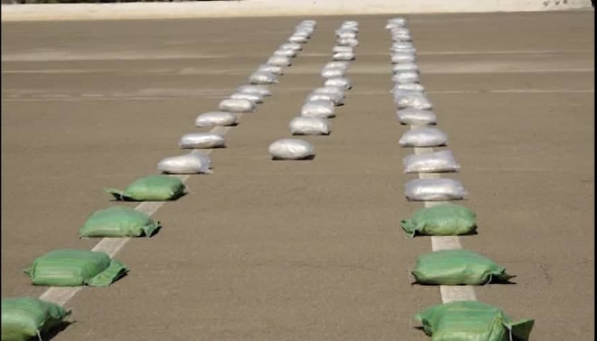 کشف بیش از ۶۰۰ کیلوگرم مواد مخدر در سواحل کنارک