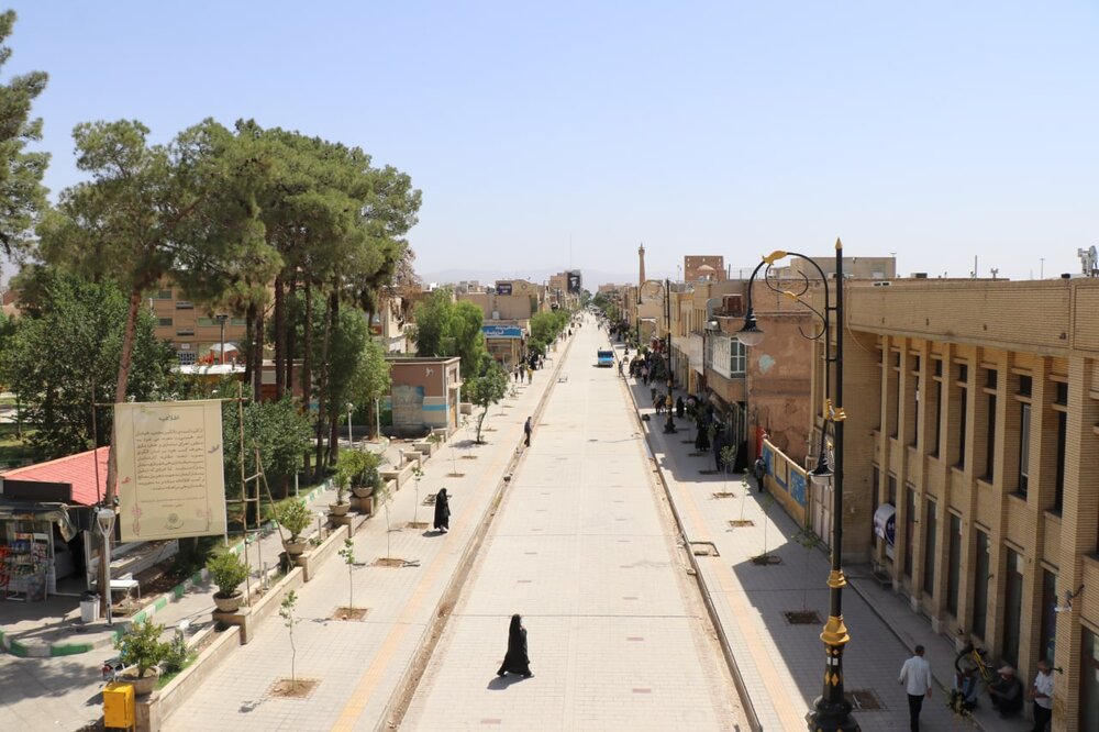 اعمال محدودیت‌های جدید ترافیکی در خیابان امام سمنان