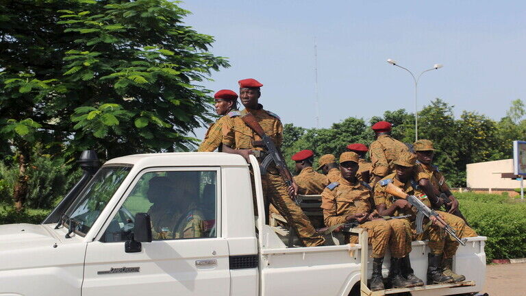 کشته شدن ۷ پلیس در حمله افراد مسلح در شمال بورکینافاسو