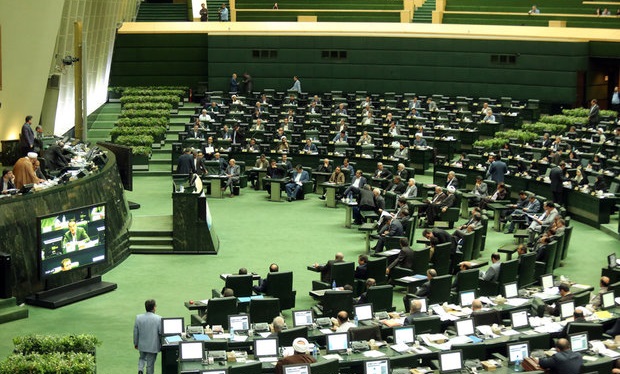 مخالفت مجلس با بررسی فوریت دار لایحه تامین کالا‌های اساسی