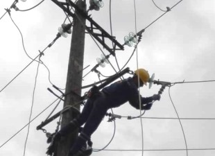 طرح تعمیرات و بهینه سازی شبکه‌های توزیع برق در گیلان