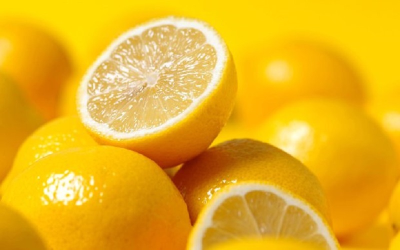 لیمو شیرین یکی از غنی ترین منابع ویتامین سی