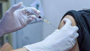 تزریق ۵ نوع واکسن کرونا در مراکز تجمیعی واکسیناسیون استان قزوین