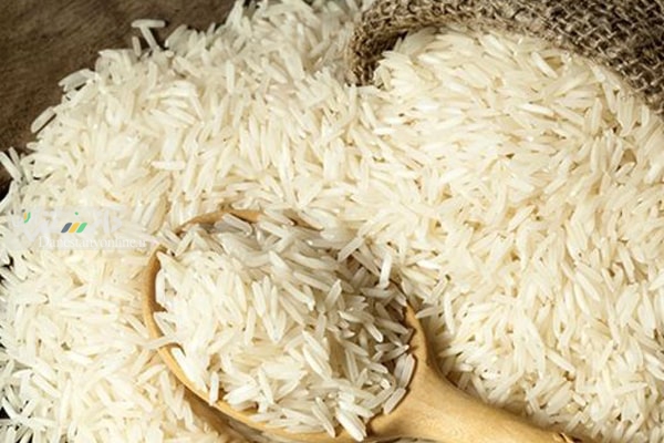 ترخیص ۱۳ هزار تن برنج از گمرکات کشور