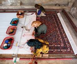 تولید بیش از دو هزار متر مربع فرش دستباف در مهاباد