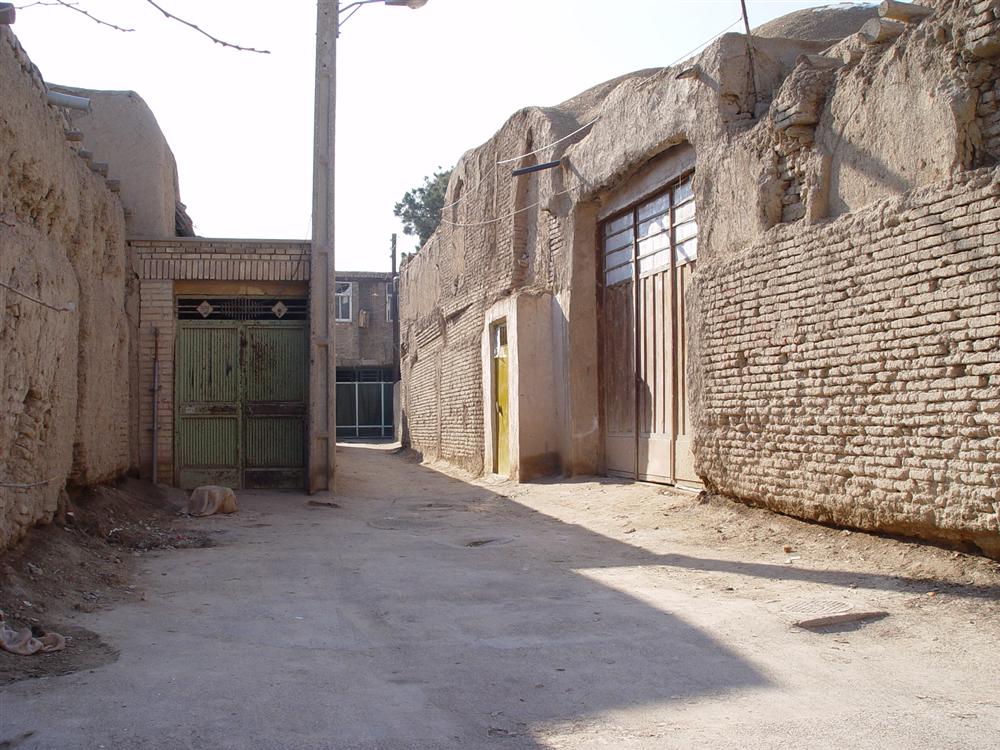 اجاره نشینی بیش از ۴ هزار خانواده محروم در استان یزد