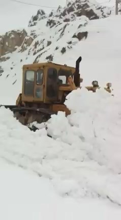 بازگشایی راه  ارتباطی هفت روستای پشتکوه دوم