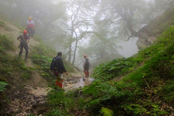 نجات ۴ گمشده در مناطق کوهستانی آستارا