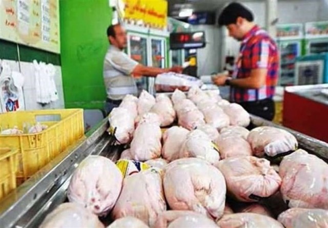 توزیع ۳۰ تن مرغ در بازار گچساران