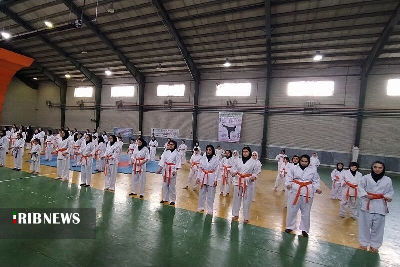 درخشش دختران سردشتی در مسابقات جهانی کاراته
