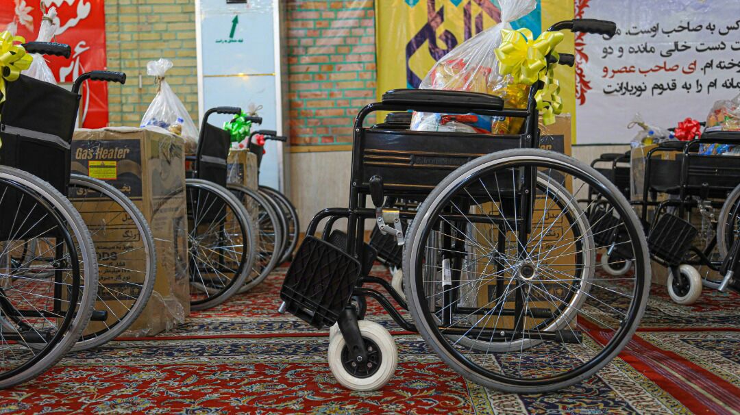 اهدای ۱۵۰ دستگاه ویلچر به معلولان مناطق محروم خراسان رضوی