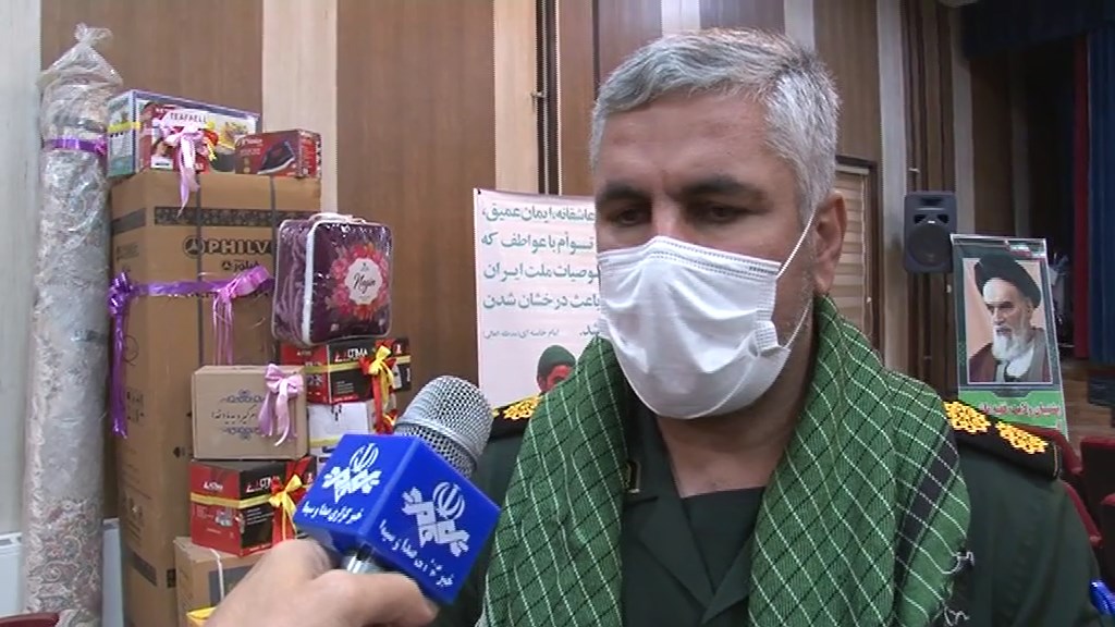 اهدای جهیزیه در خمینی شهر