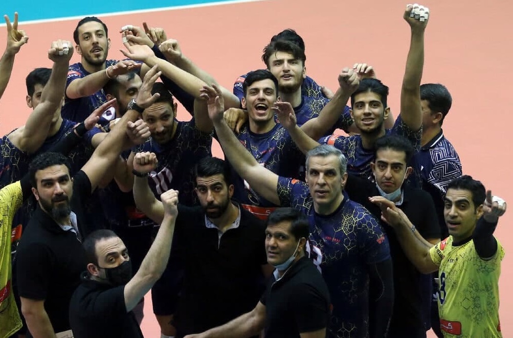 آیین نامه‌ای که والیبال ایران را متضرر می‌کند