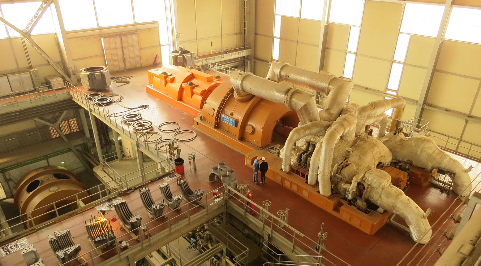 آغاز تعمیرات اساسی واحد دوم ۳۲۰ مگاواتی بخار نیروگاه اصفهان