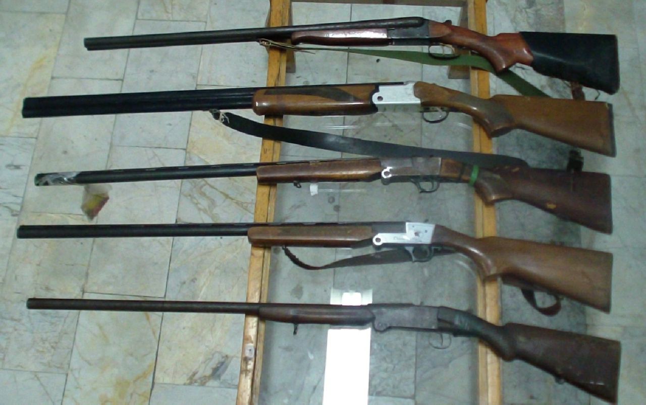 کشف و ضبط ۵ قبضه اسلحه شکاری در سیاهکل