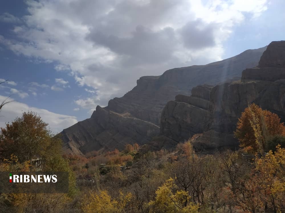 آسمان فارس نیمه ابری و همراه با وزش باد