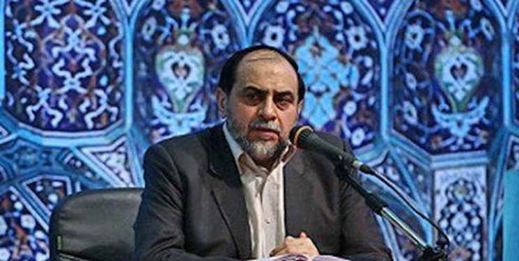 رحیم پور ازغدی: پیگیری مطالبات مردم از راهبردهای نماز جمعه است