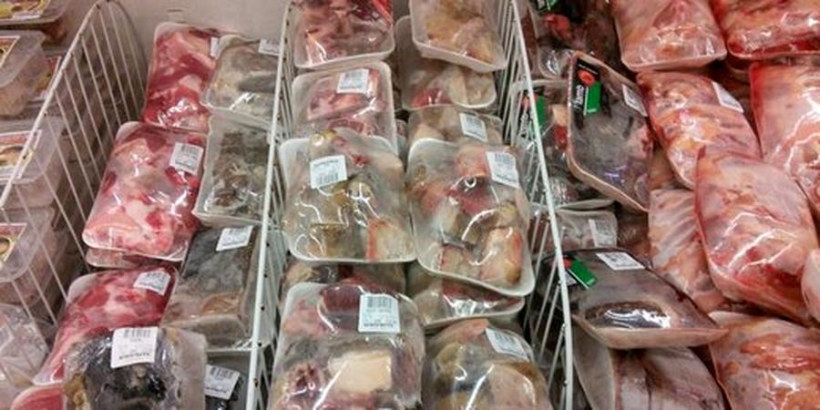 توزیع بیش از دو هزار تن گوشت منجمد قرمز و مرغ در خراسان رضوی
