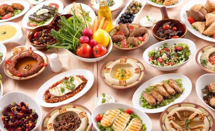 غذا‌های مناسب ماه رمضان از نظر طب سنتی