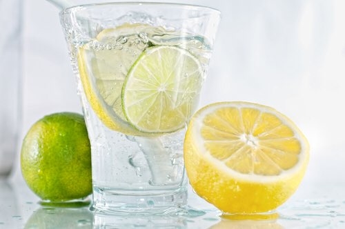3 دلیل برای خوردن لیمو در بهار
