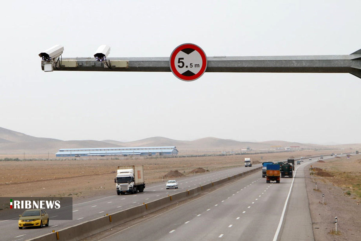 ثبت بیش از ۶۲ هزار سرعت غیر مجاز در محورهای همدان