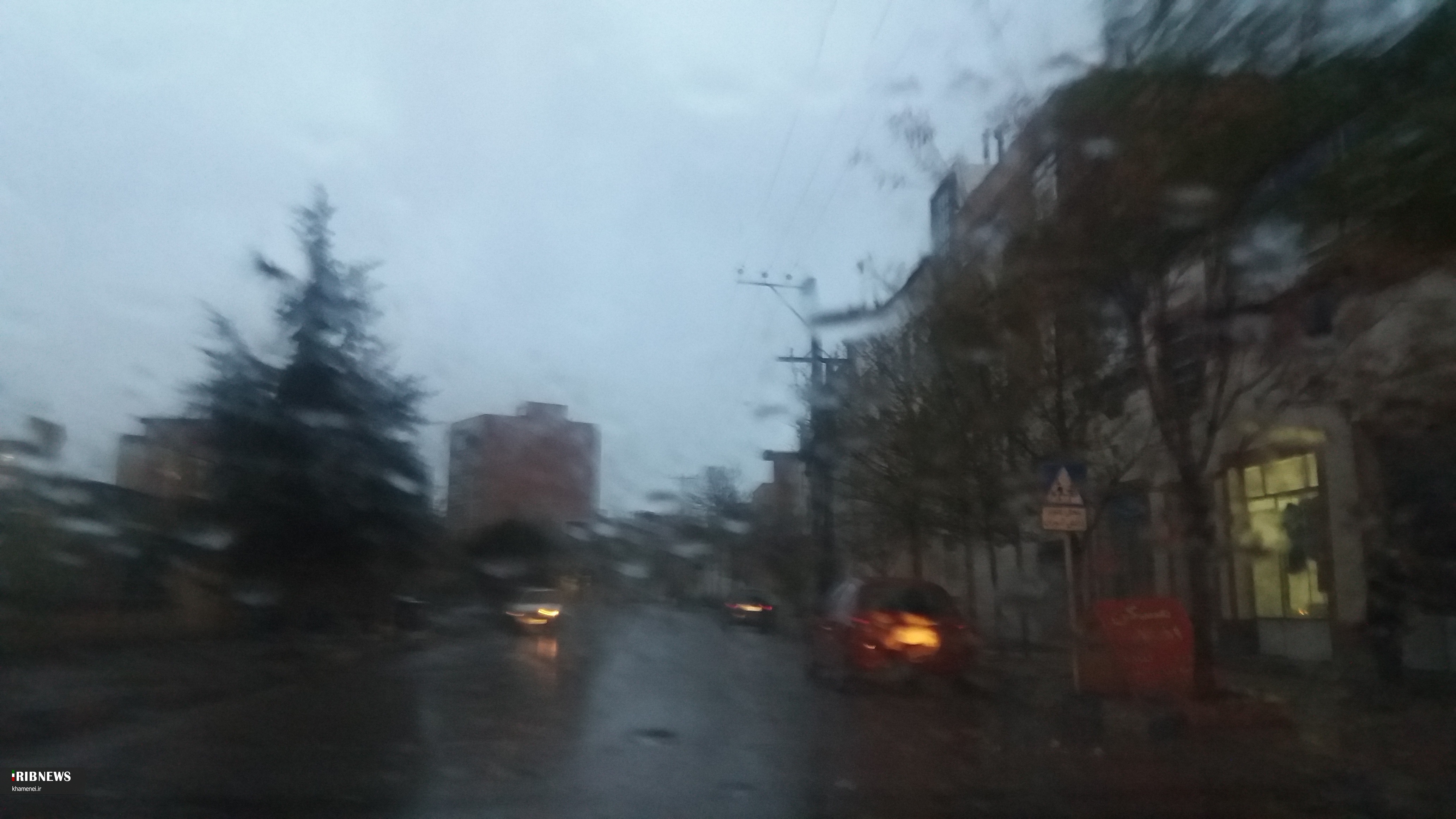 بارش باران در همدان و برخی نقاط استان