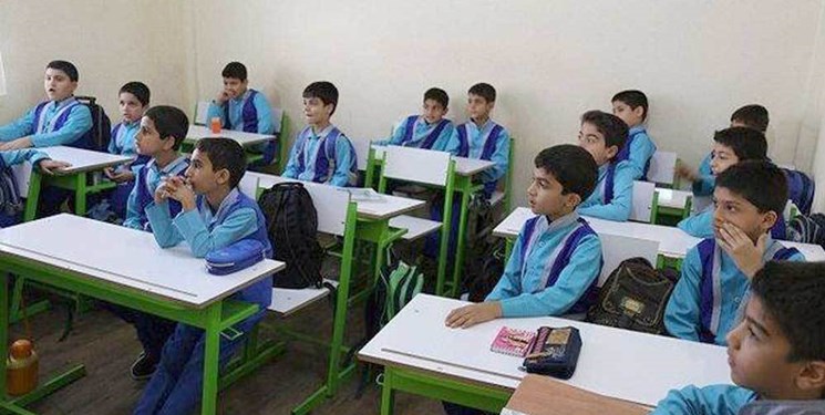 رصد نحوه آموزش حضوری و وضعیت بهداشتی مدارس کردستان