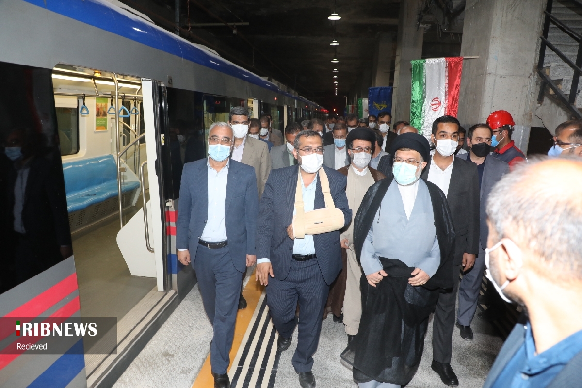 ۷۰ هزار مسافر روزانه از طریق قطارشهری شیراز جابه‌جا می‌شوند